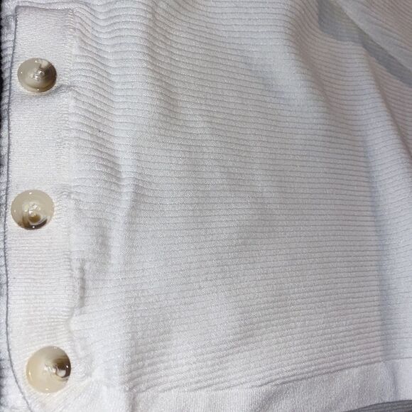 Ethyl White Paisley Ribbed Textured Button-Side Pullover Sweater Wm’s Large Cozy - Picture 3 of 8